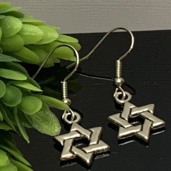 Star of David Earrings, Jewish Earrings, Religious Earrings, Star of David - Picture 2 of 6
